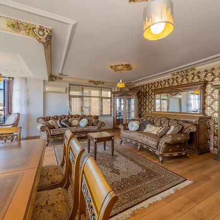 Lovely Flat With Sea View Near In Muratpasa Antalya