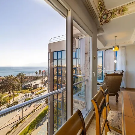 Lovely Flat With Sea View Near In Muratpasa Antalya