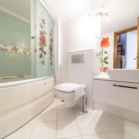 Lovely Flat With Sea View Near In Muratpasa Apartment *